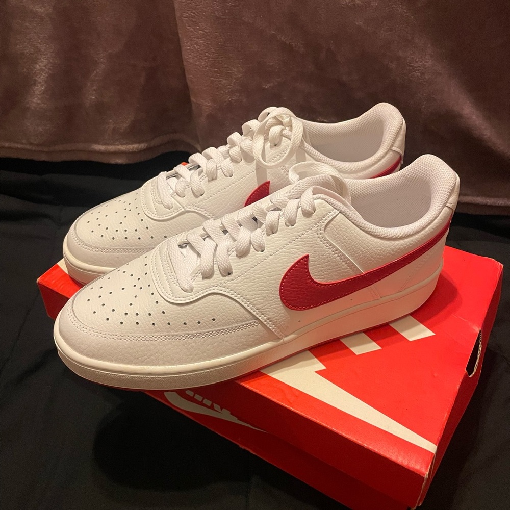 Nike Court Vision Low (Brand New)